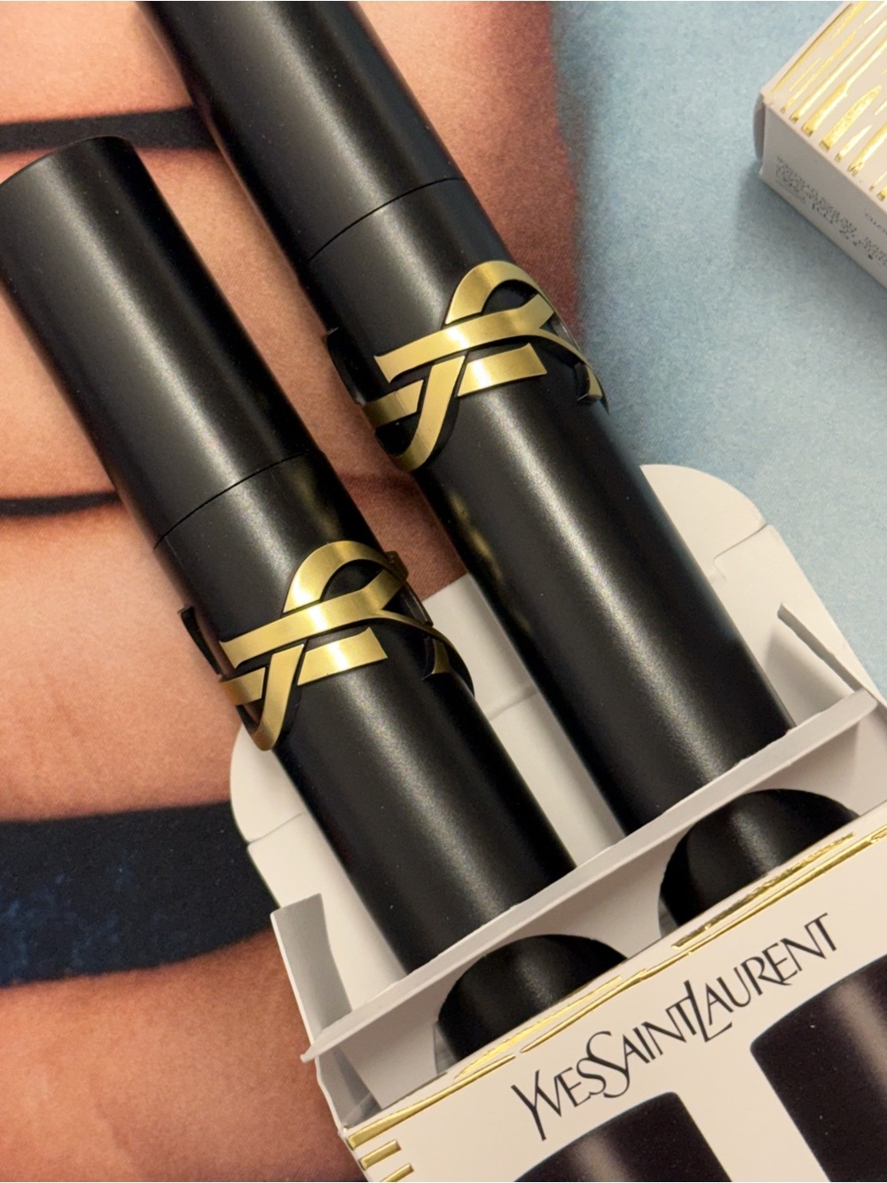 (new+box) Yves Saint Laurent set of (2) Black Mascara Set new in box - Picture 2 of 6